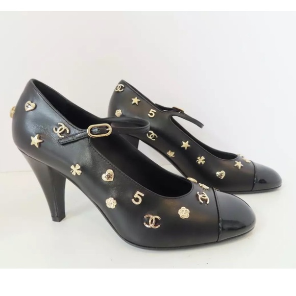 Chanel Black Mary Jane Charm leather Women's Heels 23B G45137 gold logo CC studs - Picture 1 of 13